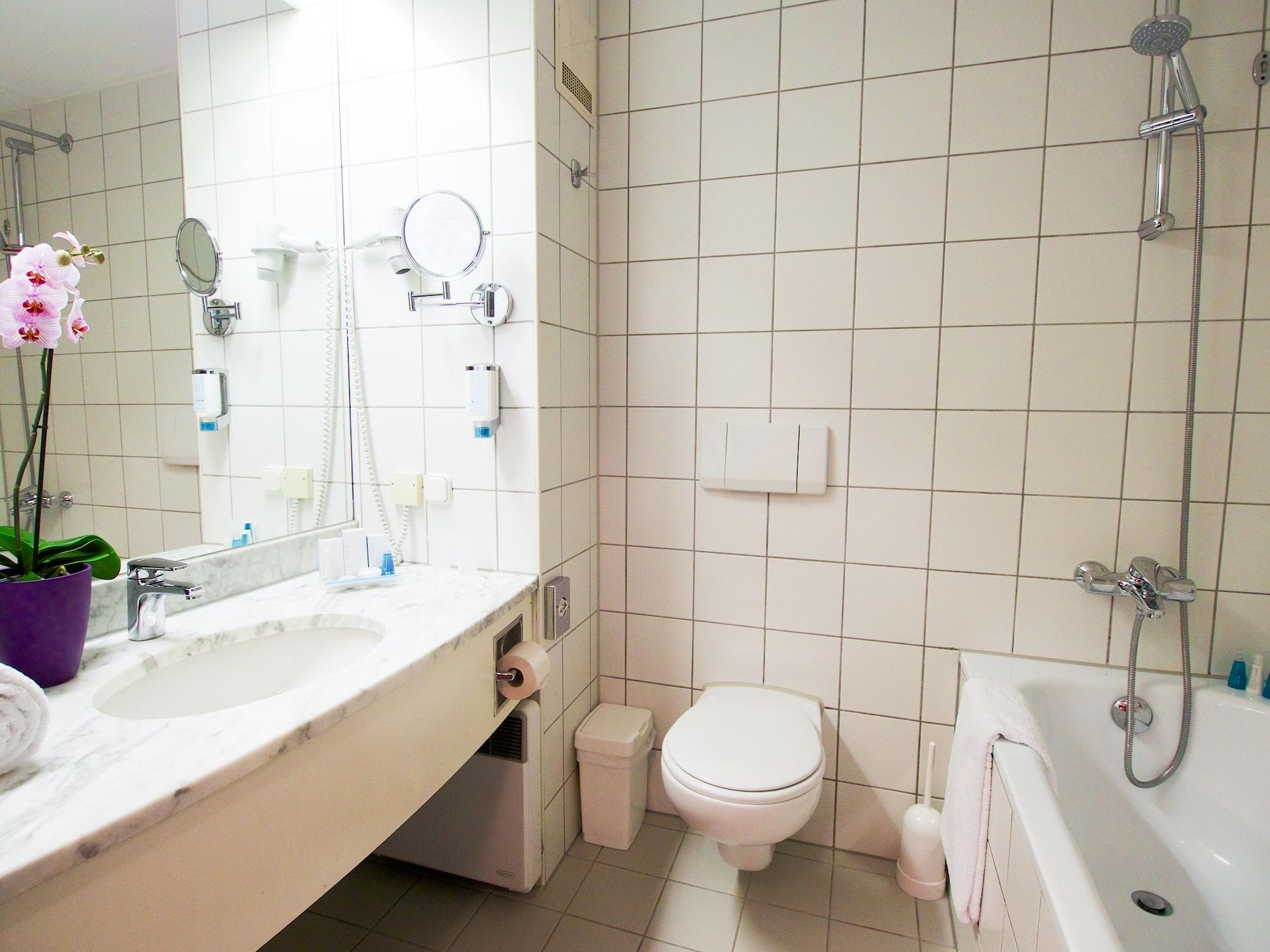 24Hours Apartment Hotel Вена Экстерьер фото