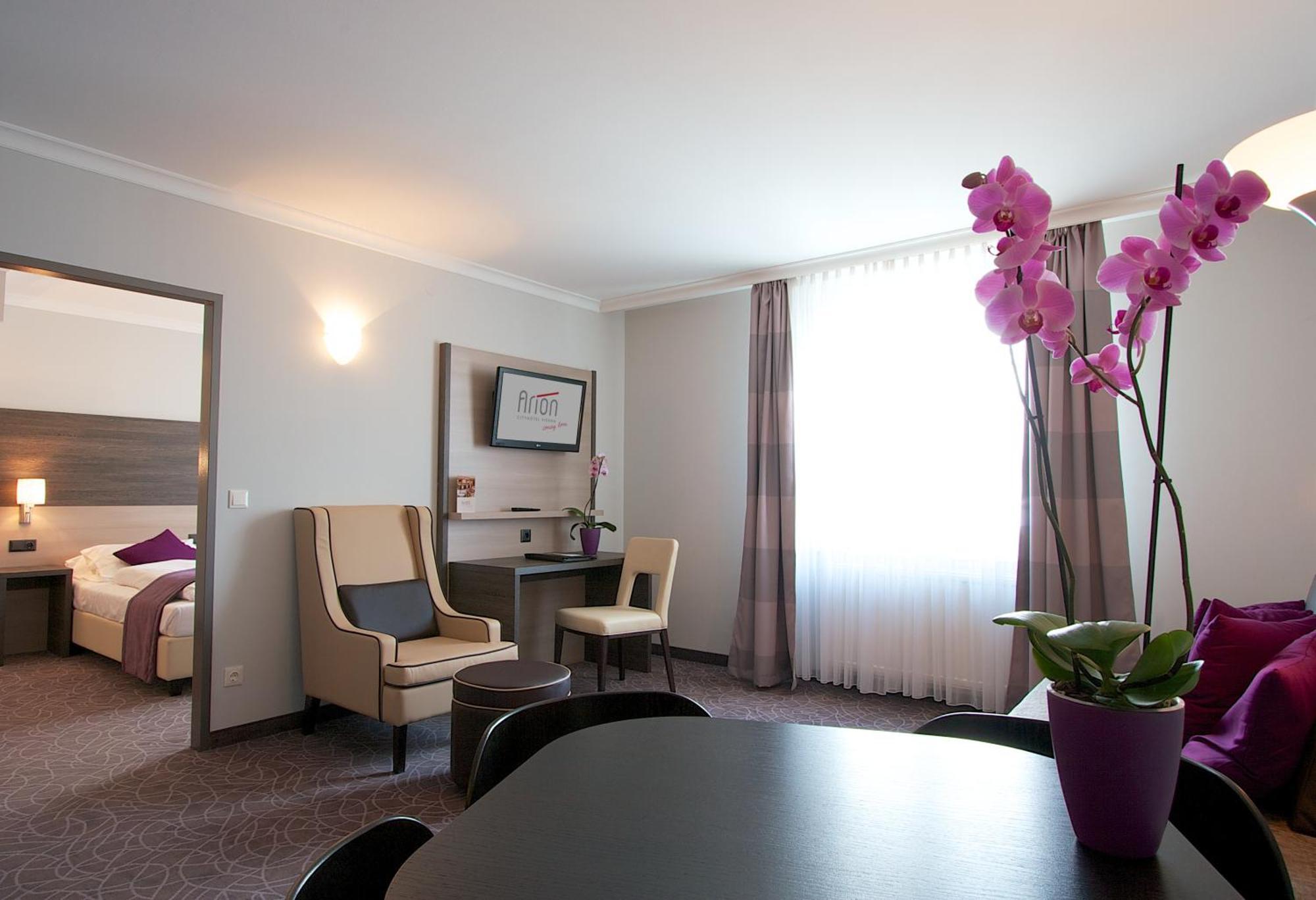 24Hours Apartment Hotel Вена Экстерьер фото