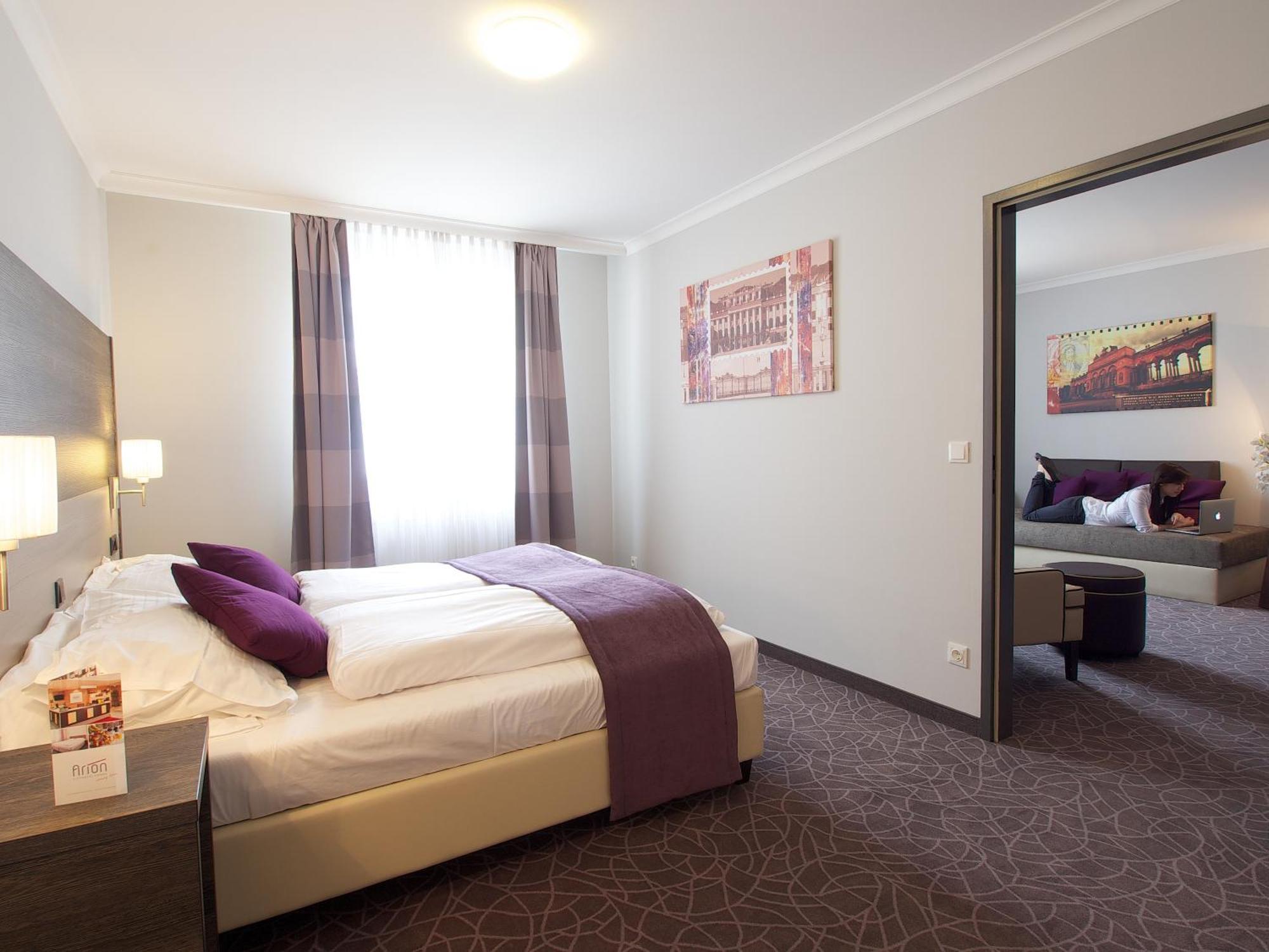 24Hours Apartment Hotel Вена Экстерьер фото