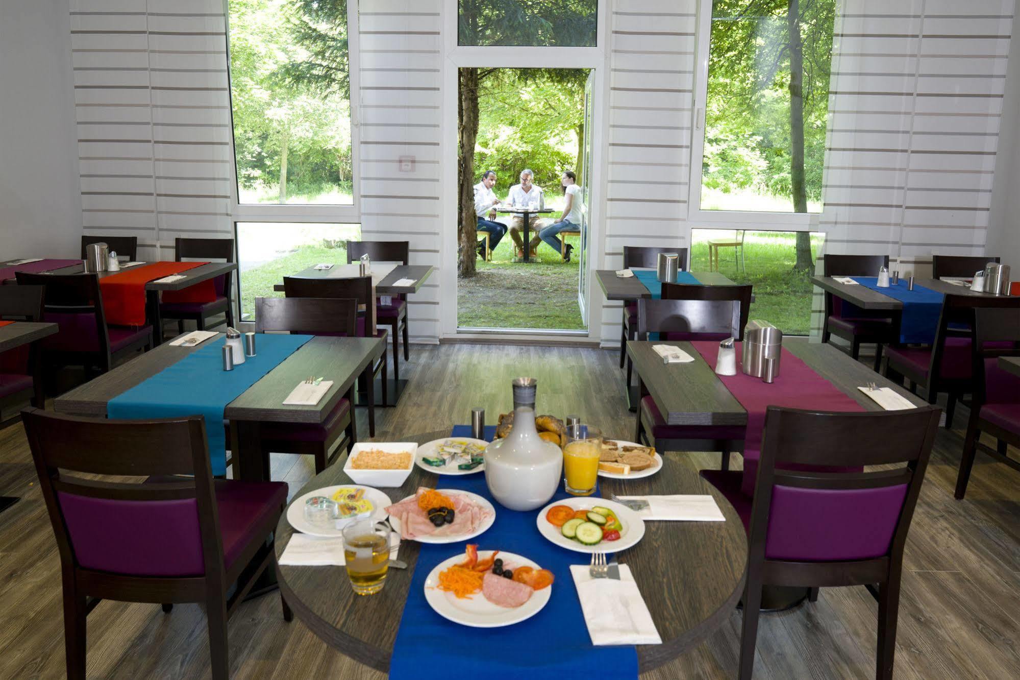 24Hours Apartment Hotel Вена Экстерьер фото